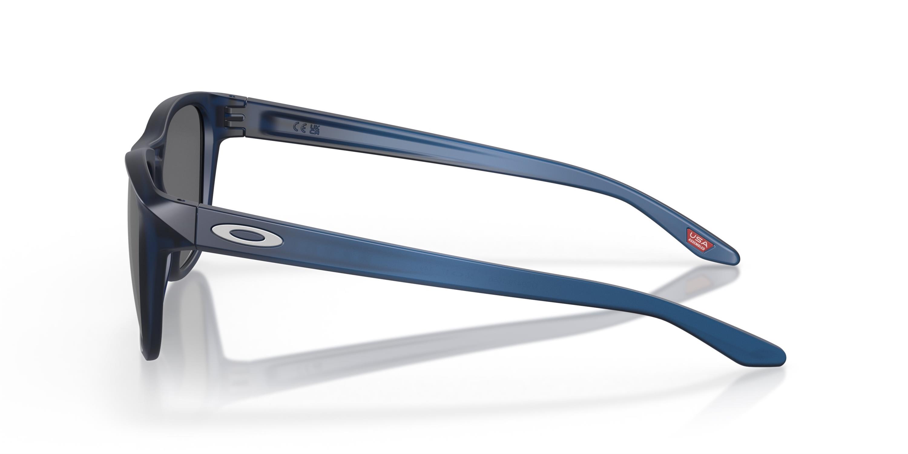 OAKLEY 0OO9479 947916 56